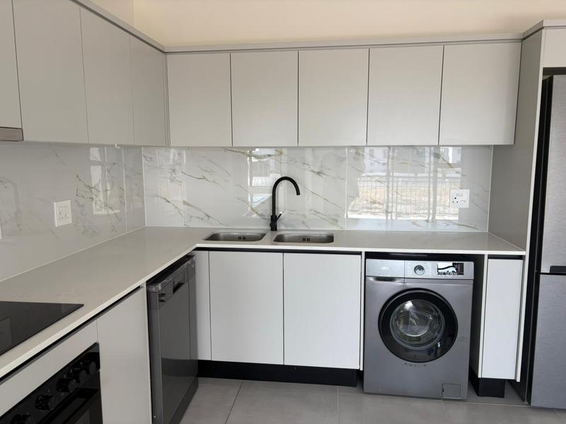 To Let 2 Bedroom Property for Rent in Sandown Western Cape